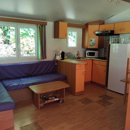 Mobil Home For Chilling Out Camping Park *** Foix Zewnętrze zdjęcie